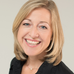 Sandra Lutzenberger