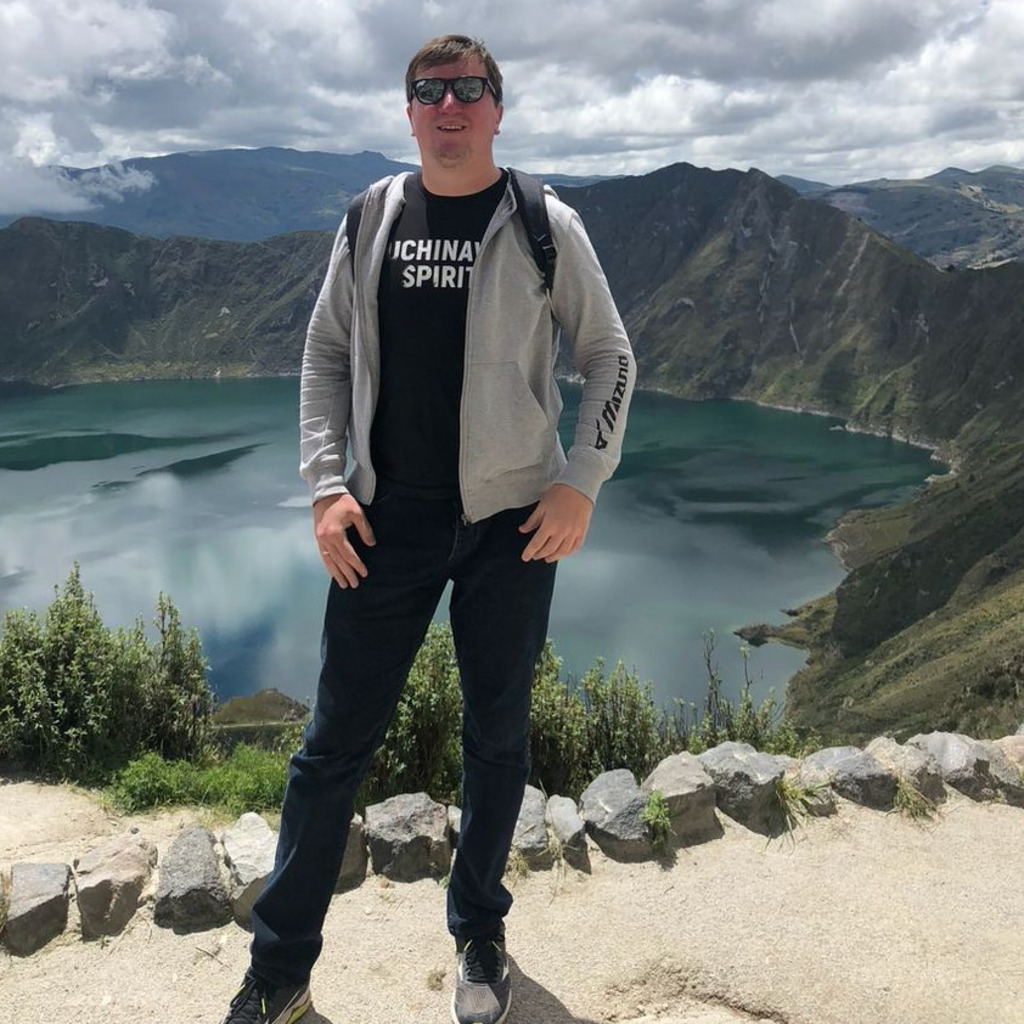 Boris Popovschi Product Engineering Manager ArangoDB GmbH XING