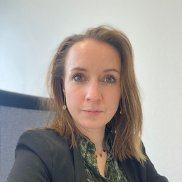 Julia Dickmann