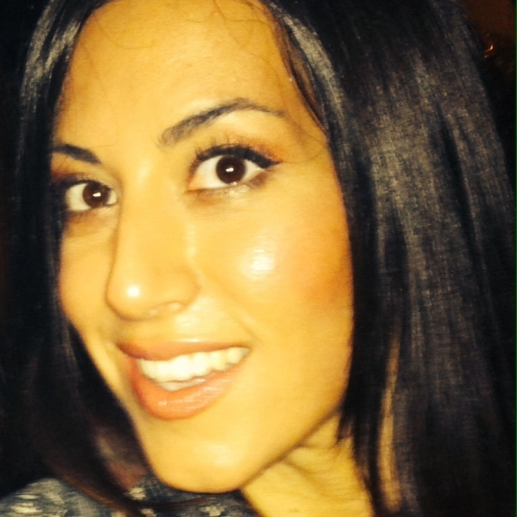 Social Media Profilbild Burcu D. Sentuerk Hamburg