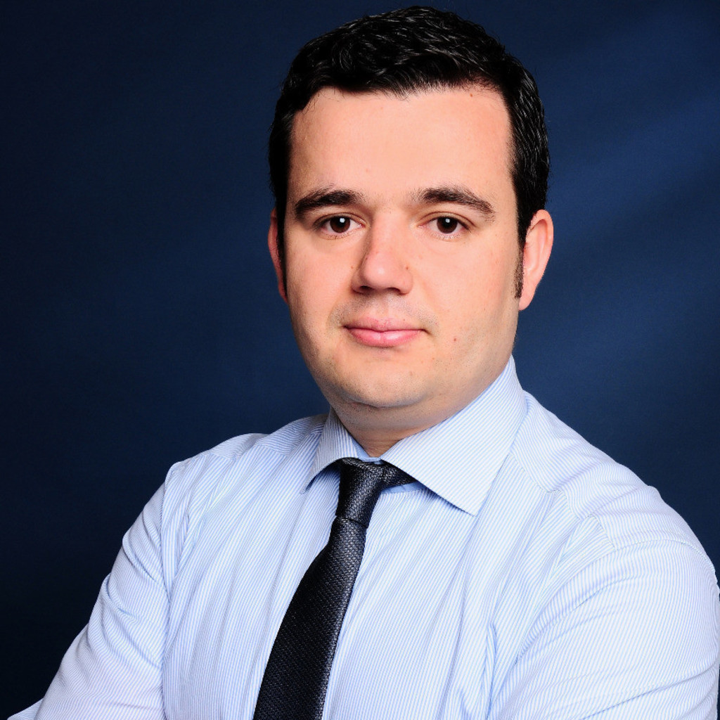 Sajad Sadik Associate Director Risk Management PIMCO Prime Real