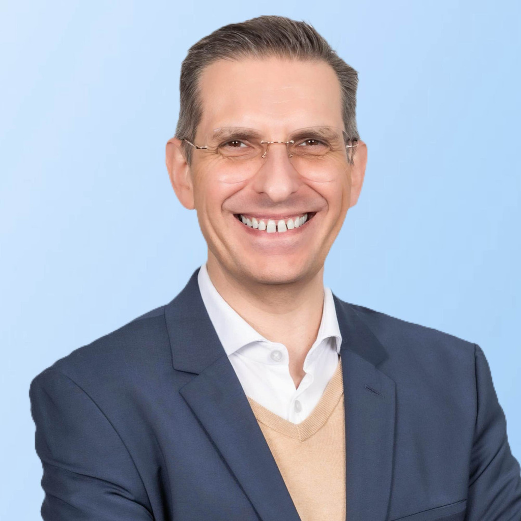 Tim Köhl Bereichsleiter Warengeschäft Lidl GmbH und Co. KG XING