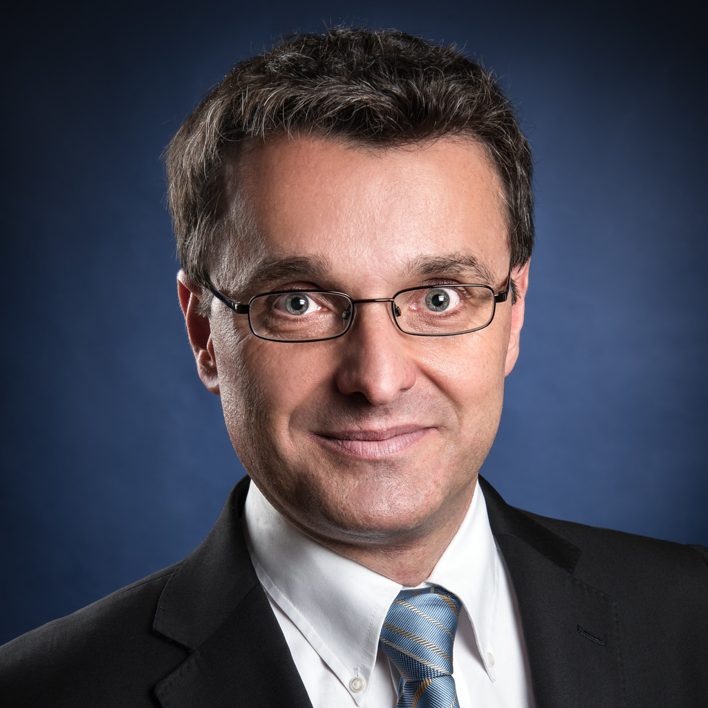 WilhelmUlrich Sander Vertriebs und Marketingleiter Deutschland Z