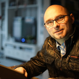 Bartosz Mrozinski