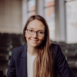 Mag. Yvonne Hahn