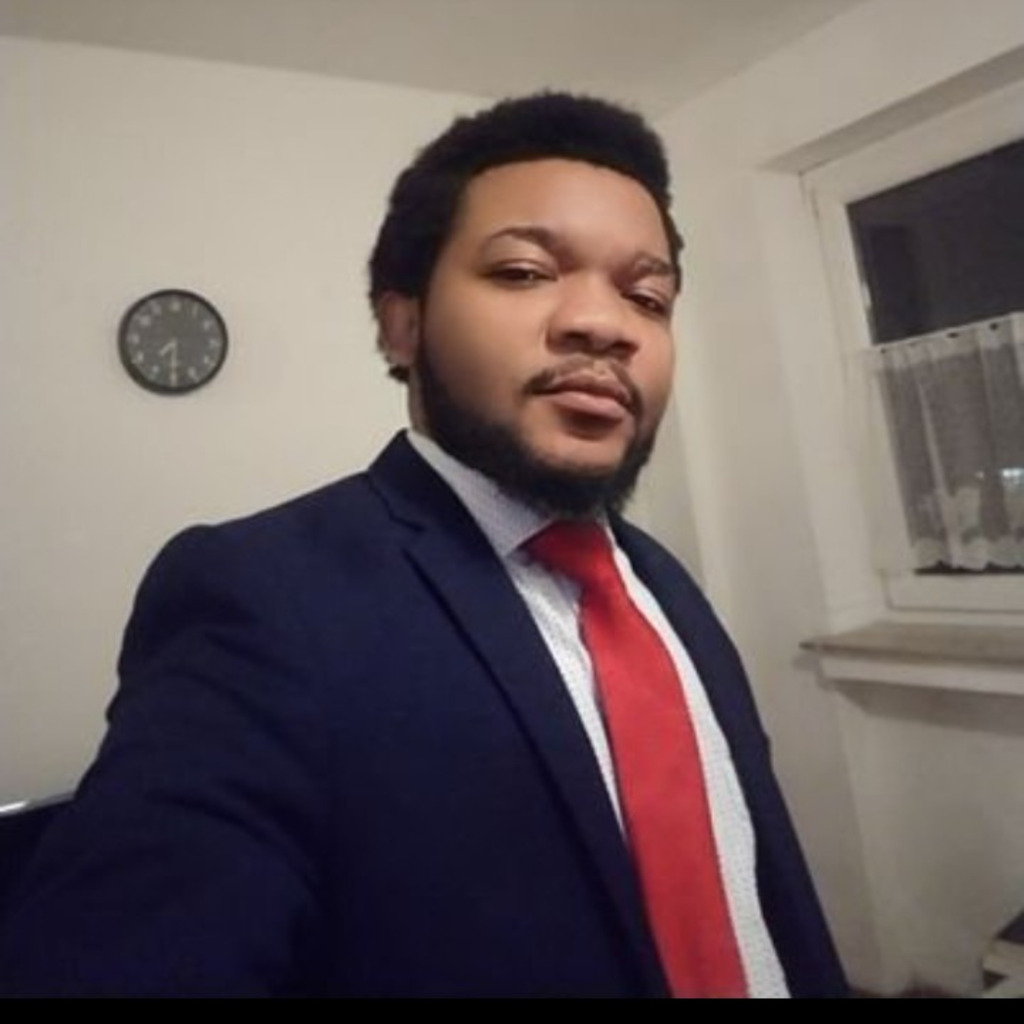 Kingsley Akujobi Cybersecurity and SOC Analyst Clarusway DE XING