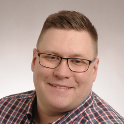 Dennis Macht