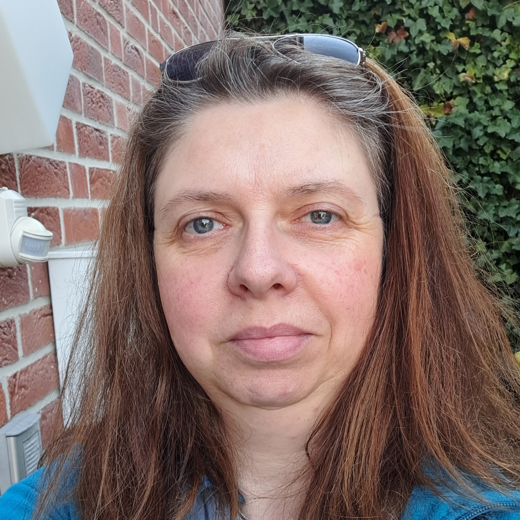 Manuela Pahl BusFahrerin Sieckendiek XING