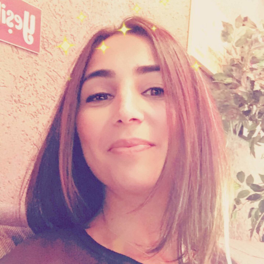 Sibel Uluer Customer Relations Specialist DGS Baskı Teknolojileri A