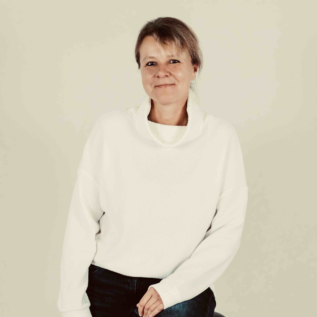 Vimatta Eva Schubert - Senior Group Finance Accountant - Step Ahead / Vimata ...