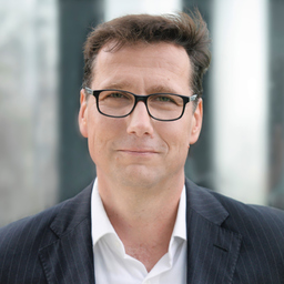 Dr. Andreas Masuhr
