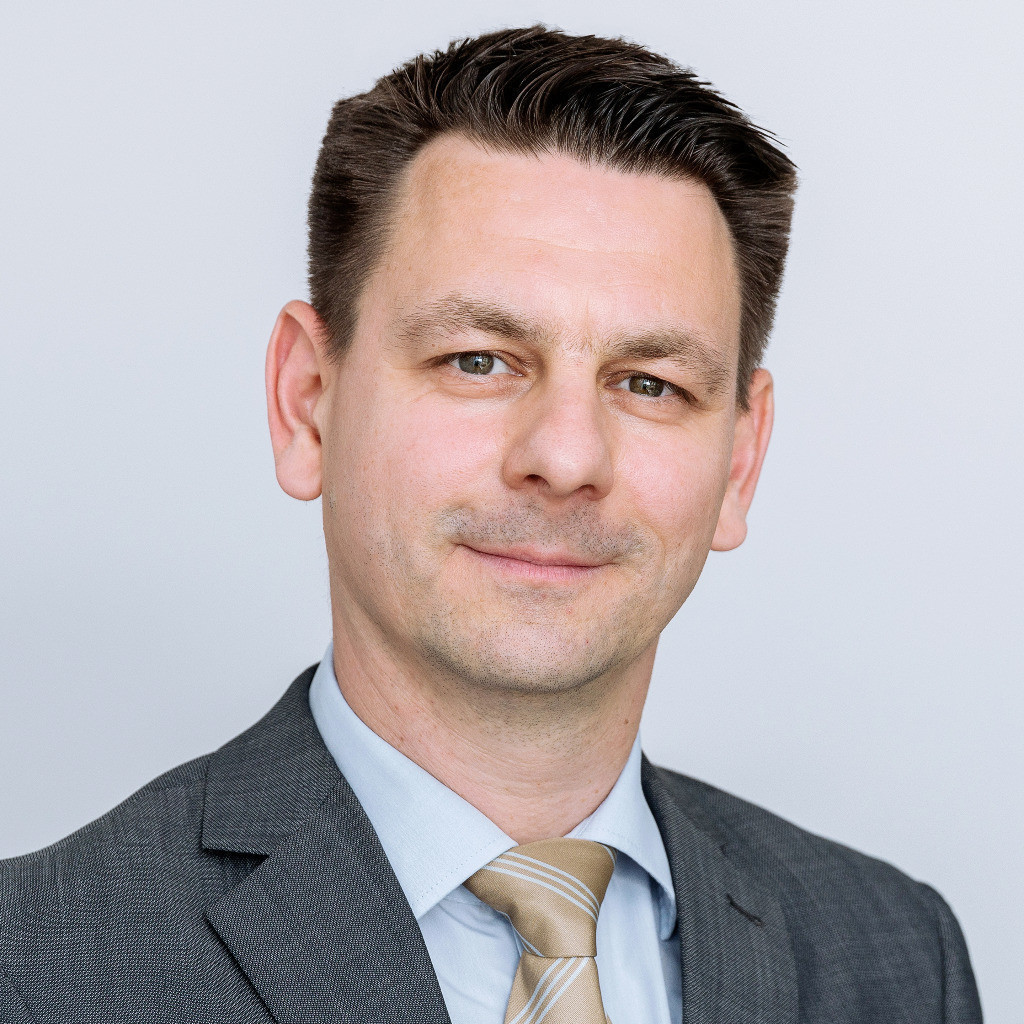 Dipl.Ing. Andre Adami Bereichsleiter Wohnen bulwiengesa AG XING