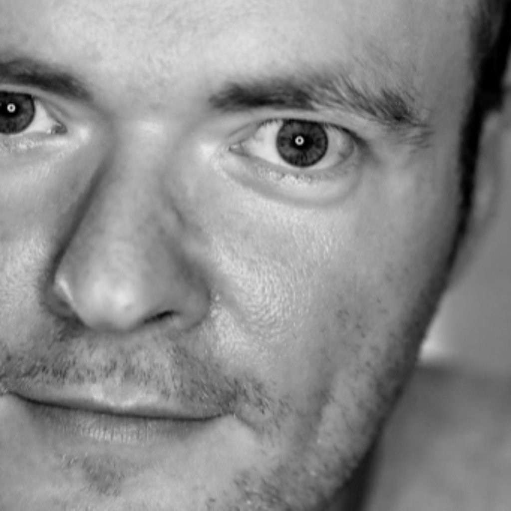 Dennis John IT Service / Counseling / Geschäftsführung Dennis