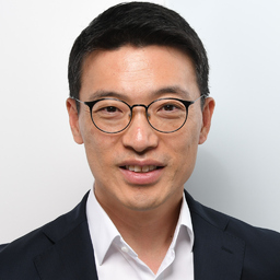 Kyoung Hun Lee
