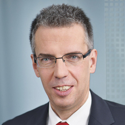 Dr. Roland Dietrich