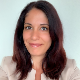 Dr. Maria Esmeralda Valiente Conejero