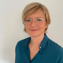 Dr. Cornelia Lorenz