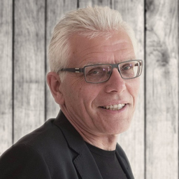 Dr. Hugo Schlichting
