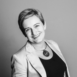 Sandra Mair