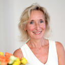 Dr. Susanne Natiesta