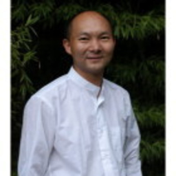 Prof. 南云 冯