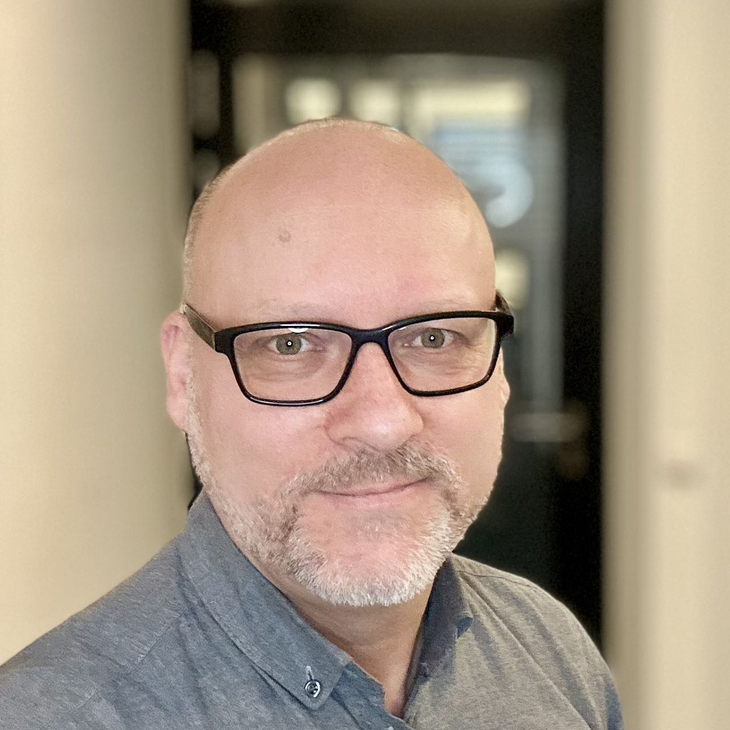 Jochen Metz Einkauf / Vertrieb im Bereich PC / Multimedia expert