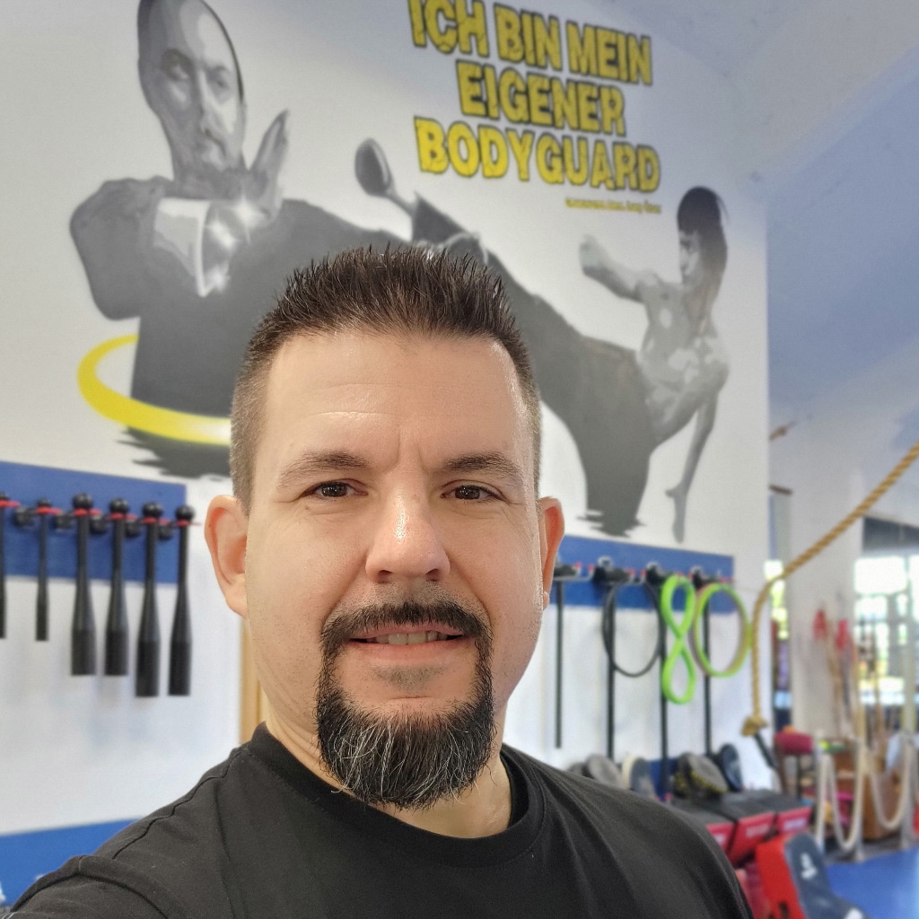 Hendrik Klein Chefausbilder ALLAACHT™Akademie Köln XING