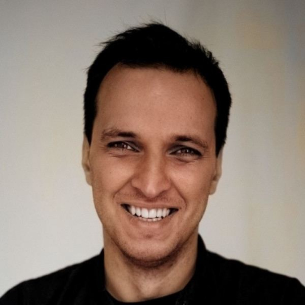 Vladimir Chernyi Chief Executive Officer Appomart XING