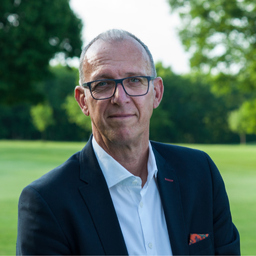 Dr. Ralf Kollmann