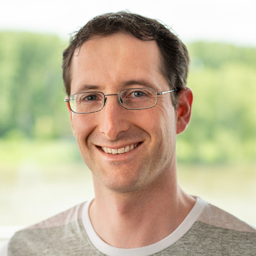 Dr. Daniel Simonis