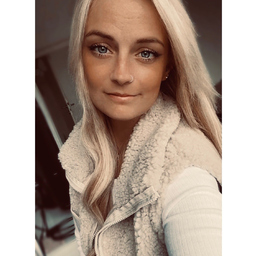 Jacklyn Demaré