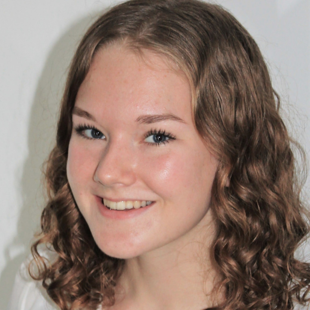 Julia Hadan Praktikantin Immobilien und Flächenmanagement Deutsche