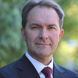 Dr. Ralf Kuschnereit