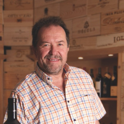 Dieter Stoll