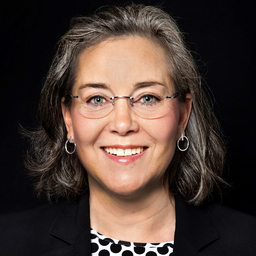 Stephanie Lang