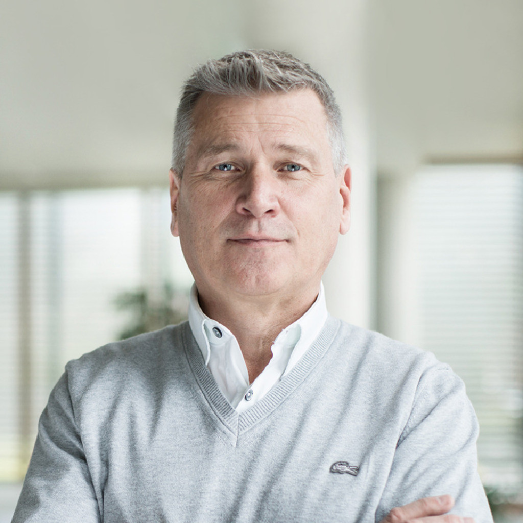 Peter Gasser CEO UE Consulting GmbH XING