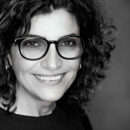 Yüksel Pedersen 