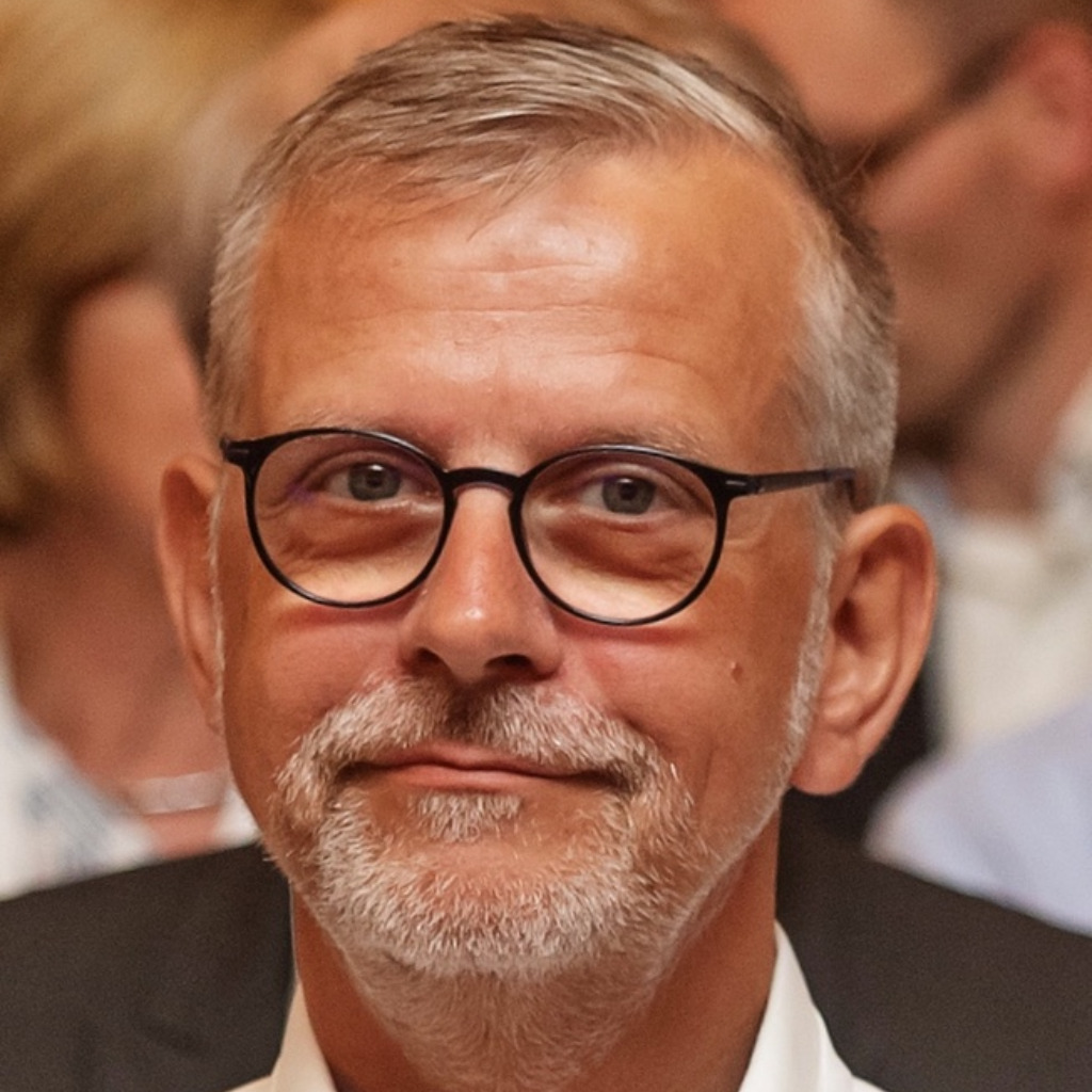 Hagen Stolle Pharmareferent Novartis XING