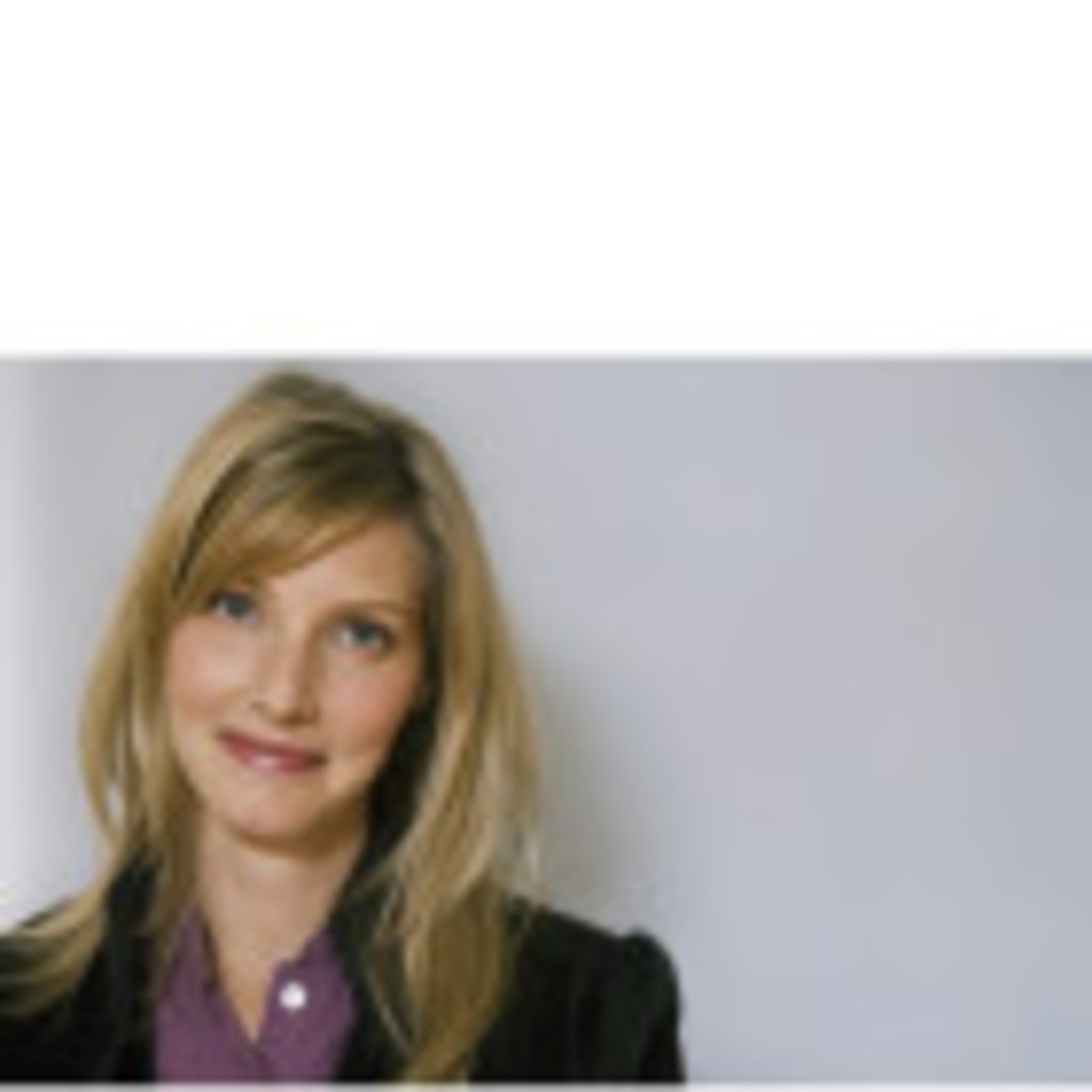 Julia Sander Key Account Manager RE/MAX Bayern XING