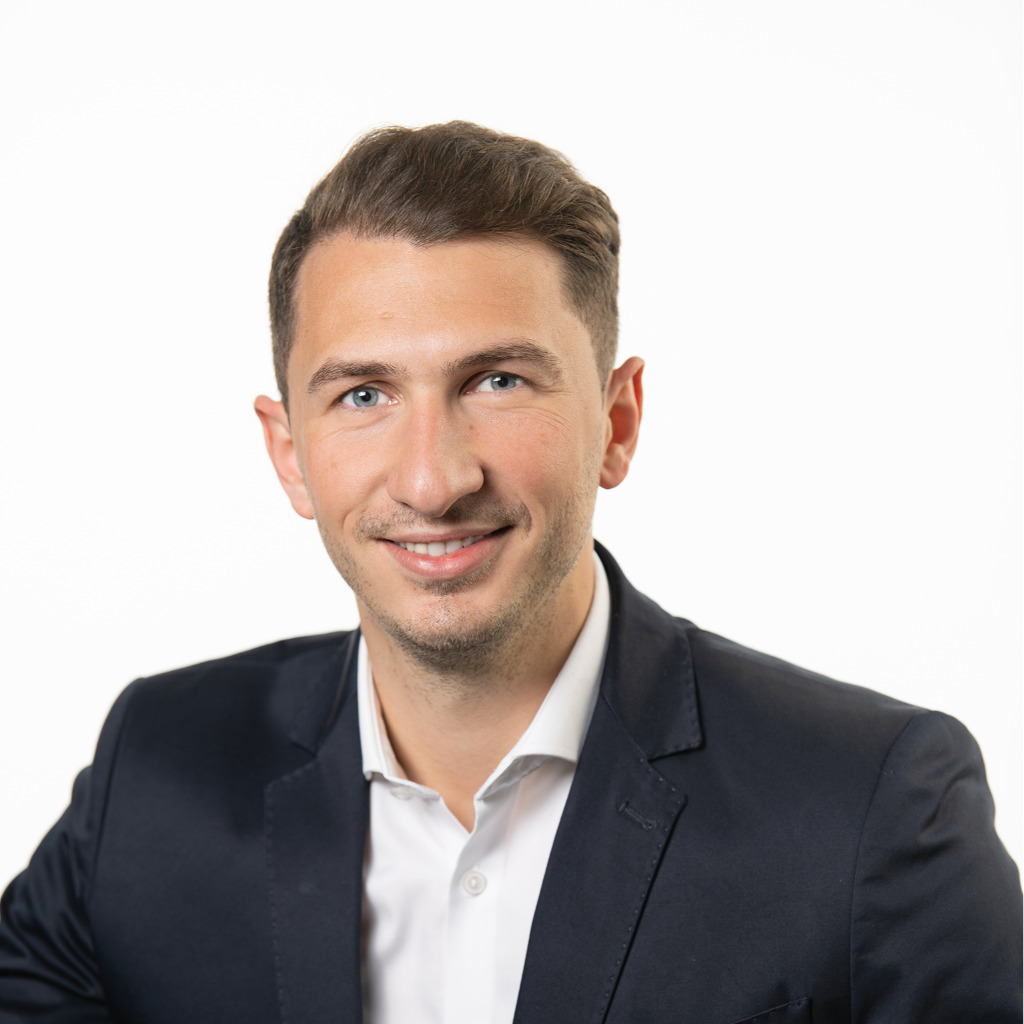 Christian Spassov MBA Immobilienmanagement AIM Austrian Institute