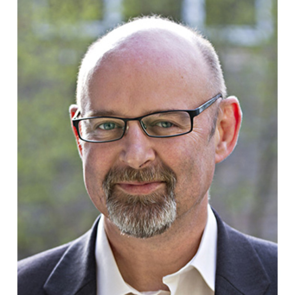 Andreas Wolf Senior System Engineer CETOS Services AG XING