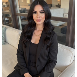 Büsra Özbek