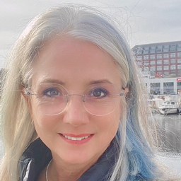 Profilbild Bettina Angerer