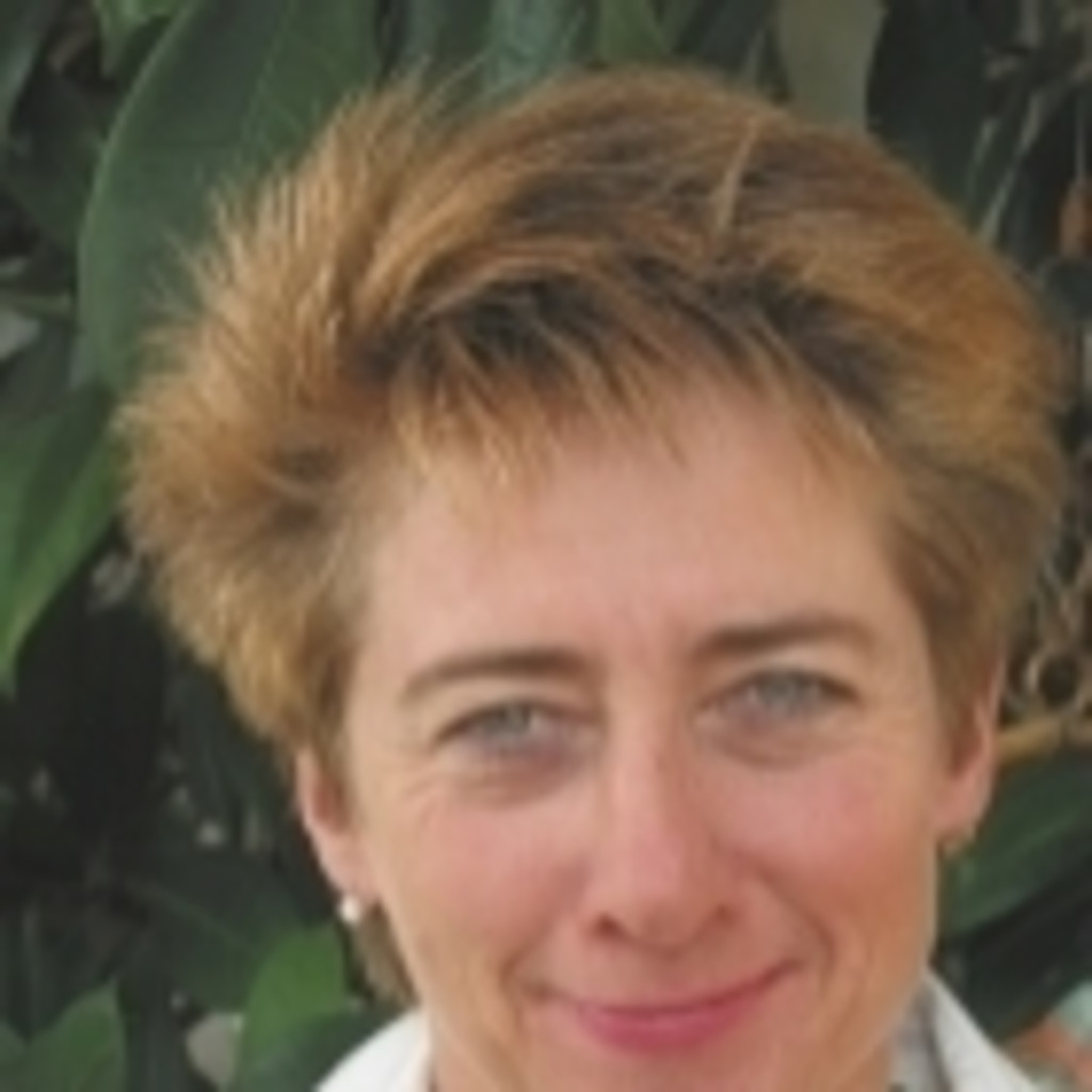 Regina Bremm Geschäftsführerin Romantisches Franken XING