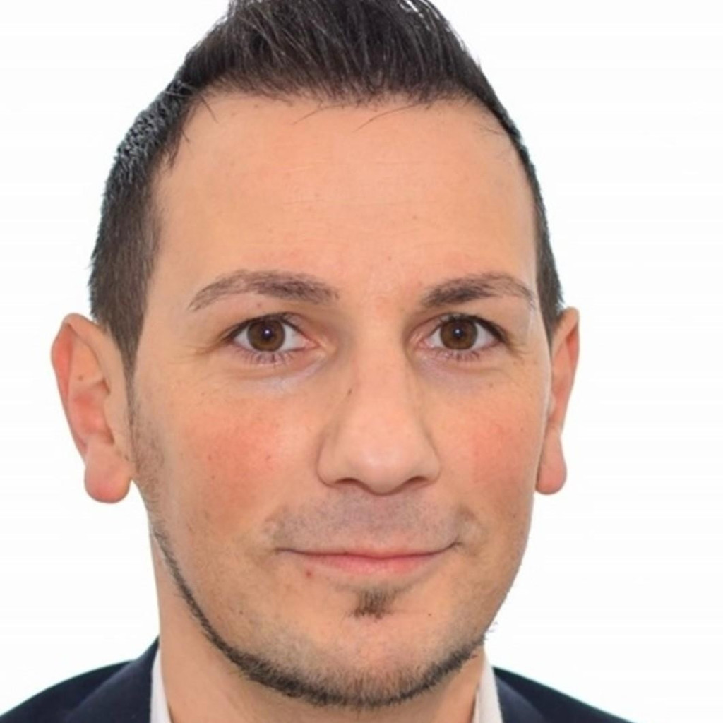 Luigi Palumbo Finanzbuchhalter HüttenesAlbertus Chemische Werke