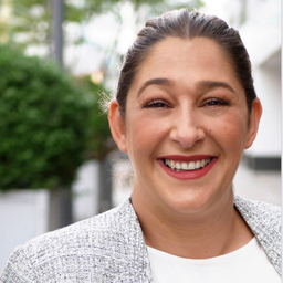 Defne Amraoui