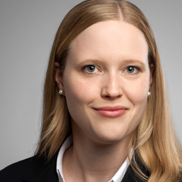 Julia Thinius