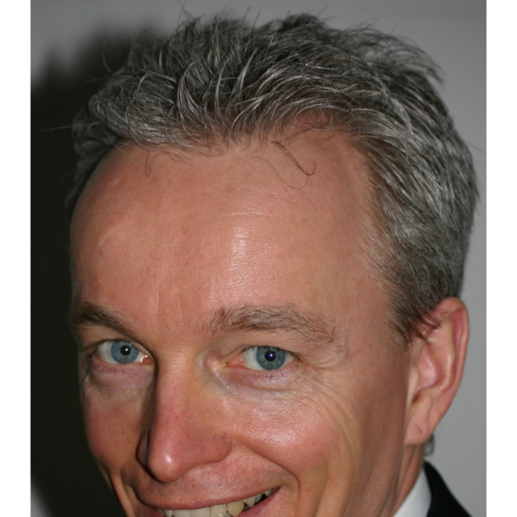 Ulrich Buhrmann Geschäftsbereichsleiter, Mitglied der