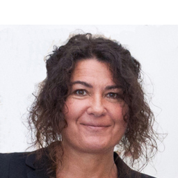 Dr. Stefanie Lucci