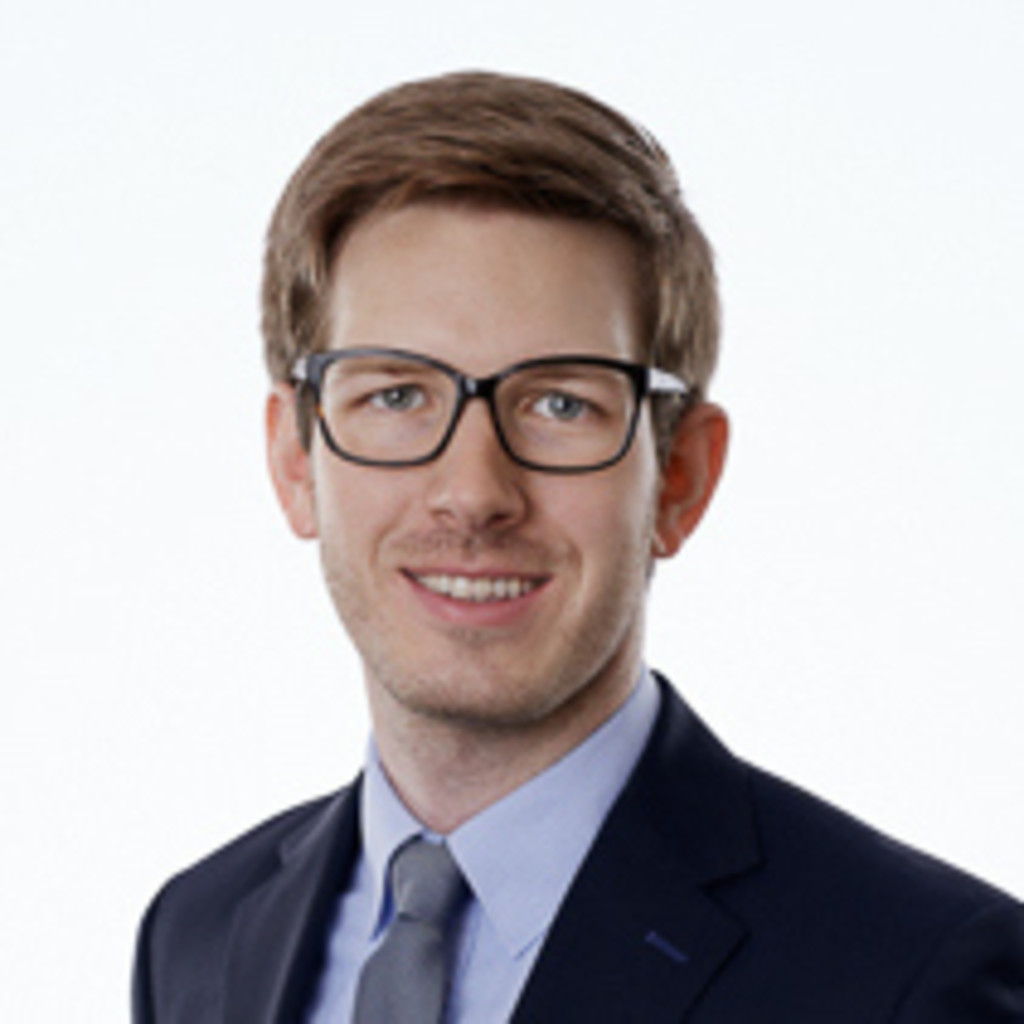 Lukas Frech Corporate Tax Manager EY (Ernst & Young) XING